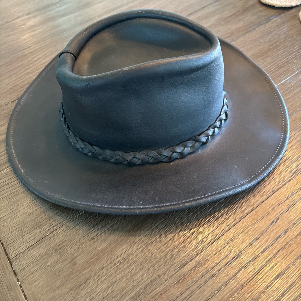 Henschel Black men’s Hat